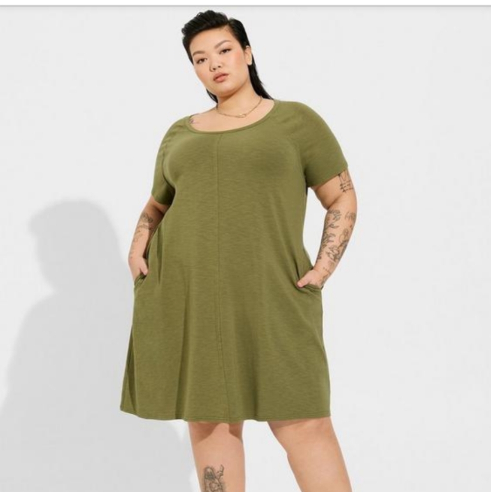 A2 Torrid Raglan Swing Dress Size 5 NWT